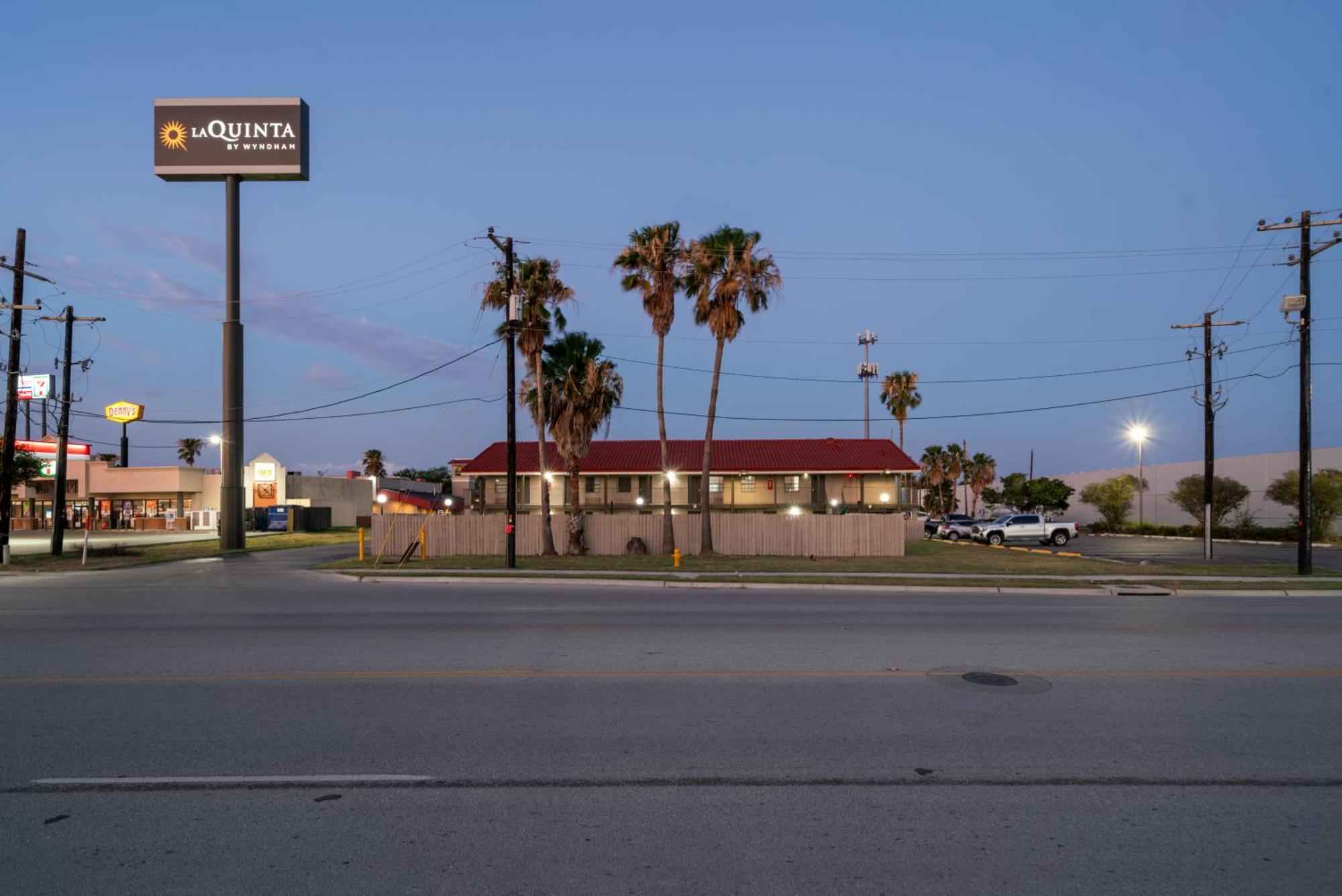 La Quinta Inn By Wyndham Corpus Christi North Exteriér fotografie