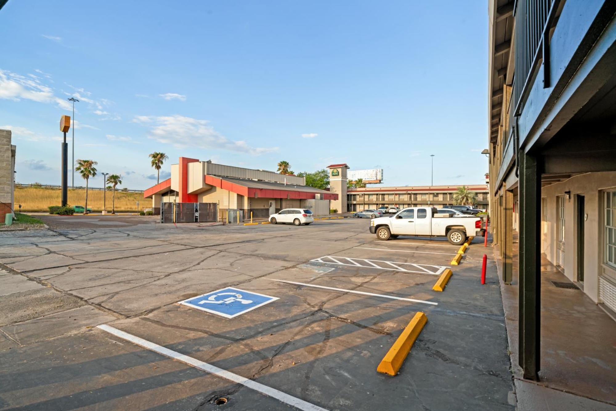 La Quinta Inn By Wyndham Corpus Christi North Exteriér fotografie