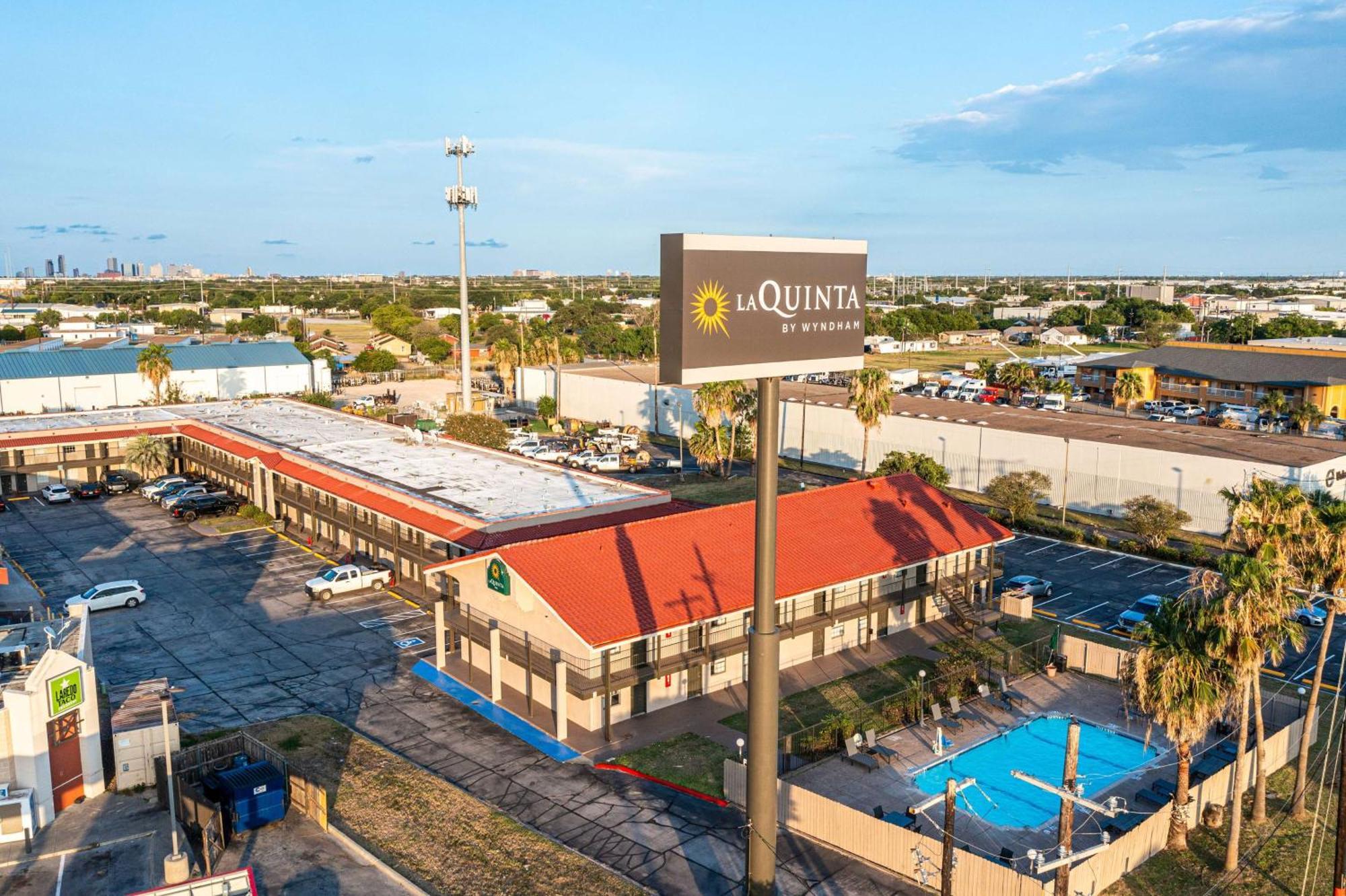 La Quinta Inn By Wyndham Corpus Christi North Exteriér fotografie