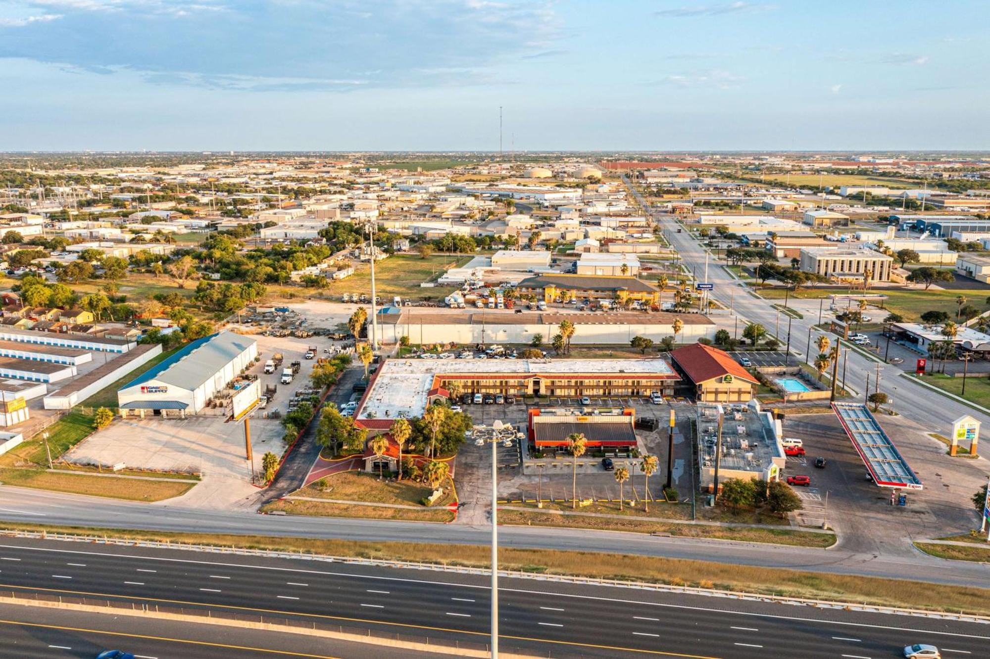 La Quinta Inn By Wyndham Corpus Christi North Exteriér fotografie