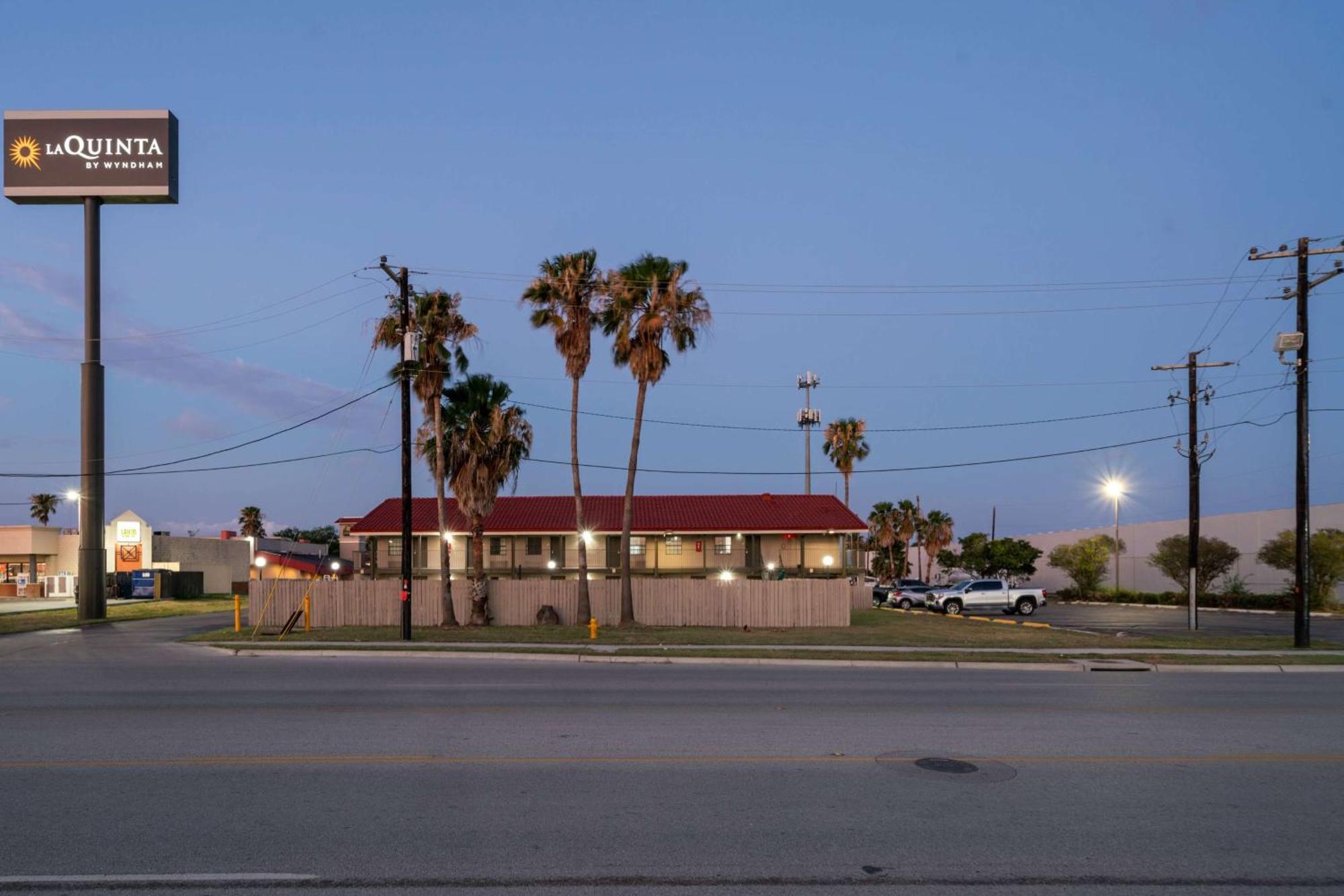 La Quinta Inn By Wyndham Corpus Christi North Exteriér fotografie